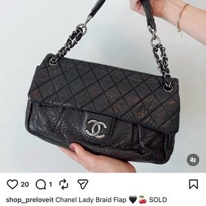 Chanel Black Quilted Shoulder Bag